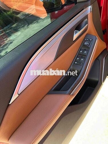 VinFast Lux SA2.0 Premium 2.0 AT sản xuất 2021