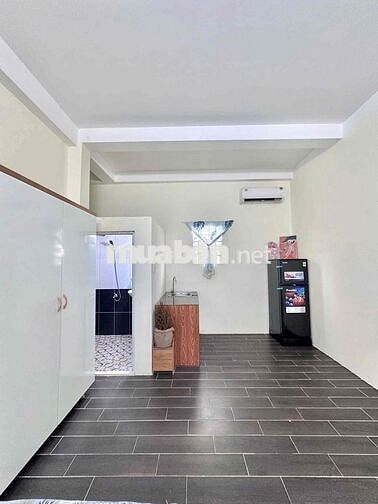 🔴 Phòng sạch sẽ xinh xinh giá tốt - cửa sôt thoáng ngay Tân Trụ