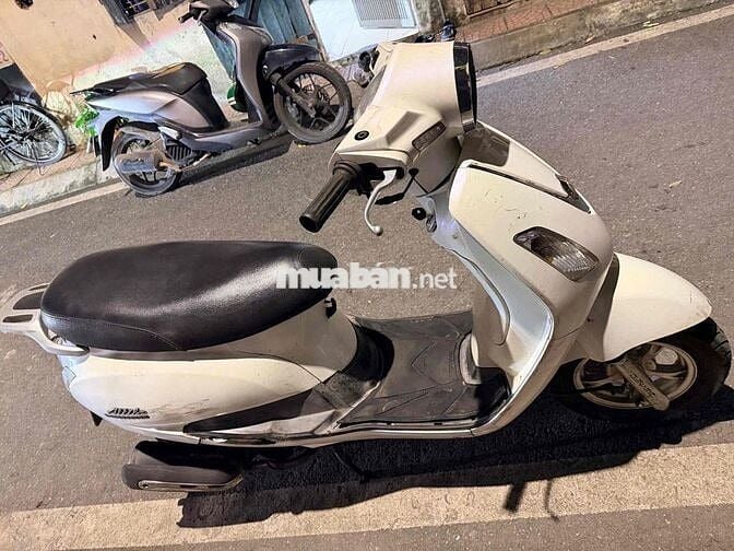 e bán attila xe đi cực ngon tiết kiệm xăng lắm ạ