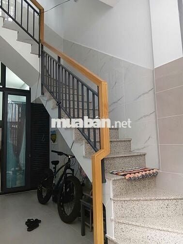 Cho thuê nguyên 1 tầng lầu giá rẻ gần Hiệp Thành City