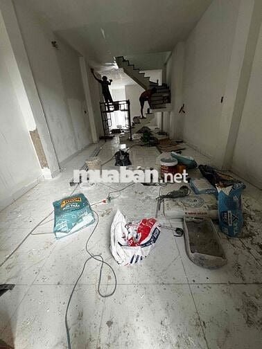 Cho thuê nhà trống làm văn phòng, nhà ở