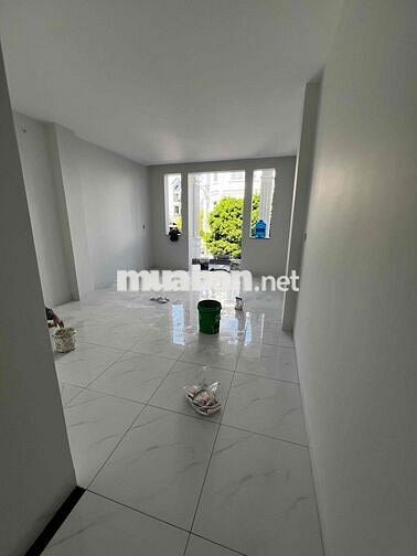 Cho thuê nhà trống làm văn phòng, nhà ở