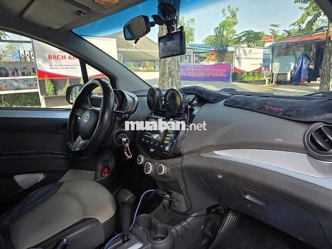 Spack 2015 ltz số tự động. Xe zin cọp. Đi đúng 82k