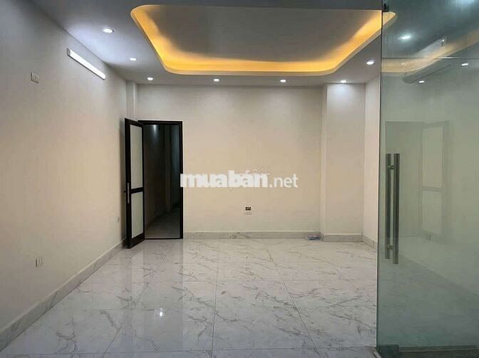 MBKD VĂN PHÒNG 59 VĂN TIẾN DŨNG Ô TÔ ĐỖ CỬA