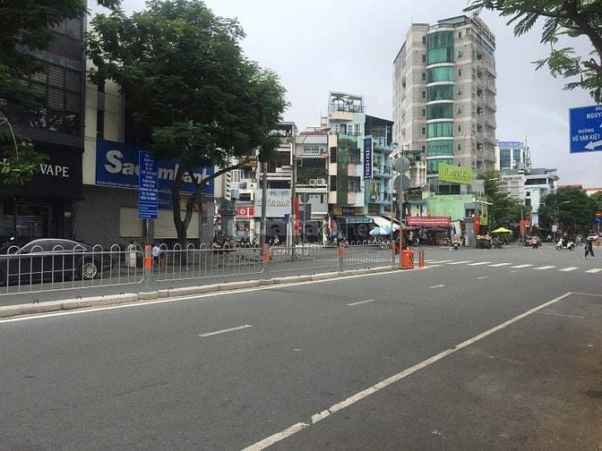 Chính chủ bán nhà 190 Nguyễn Cư Trinh – vị trí vàng trung tâm Quận 1