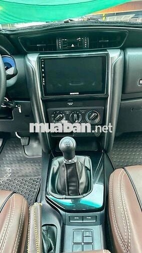 Toyota Fortuner 2.4L 4x2 MT sản xuất 2022