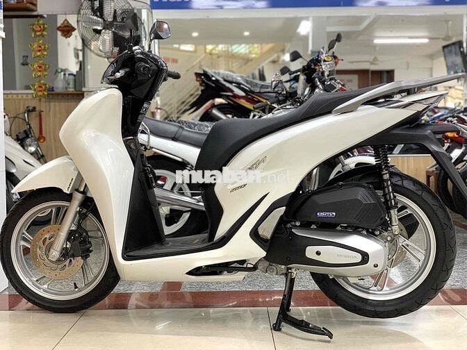 Sh160 ABS mẫu 2024 odo lướt 1 chủ biển SàiGòn.