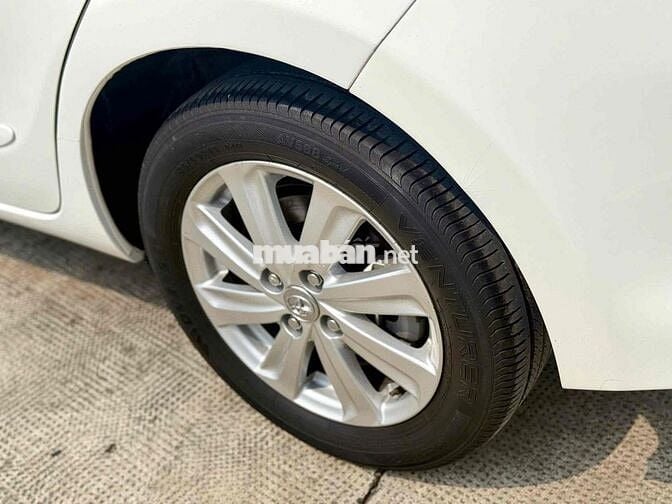 Toyota Yaris 2016 G CVT - 125000 km