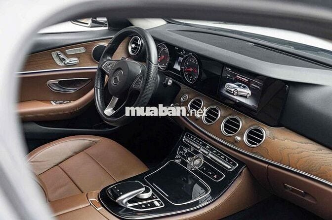 LONG ANH AUTO về Mercedes E200 model 2018