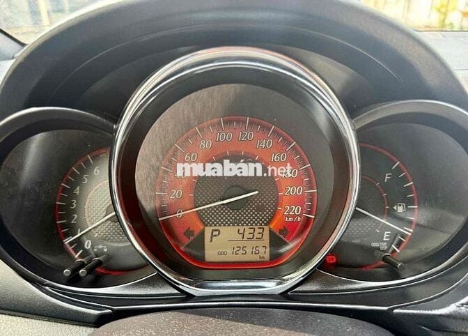 Toyota Yaris 2016 G CVT - 125000 km