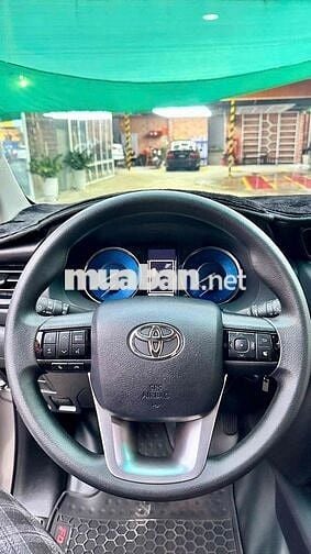 Toyota Fortuner 2.4L 4x2 MT sản xuất 2022
