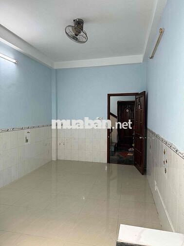 Cần cho thuê phòng khu vực p.12, Quạn 6, khu yên tĩnh và an ninh,