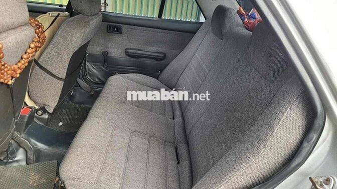 Mazda 323 1995 - 150000 km