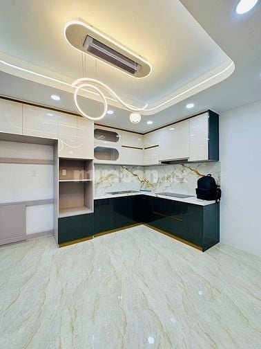 Bán nhà  53/42 Đ số 5, đường rộng 8m ,4 tầng giá cực tốt !!!