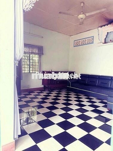 Cho thuê nhà vườn 560m2 gần trung tâm y tế Dĩ An