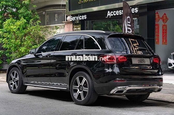 LONG ANH AUTO về Mercedes GLC200 4Matic model 2021
