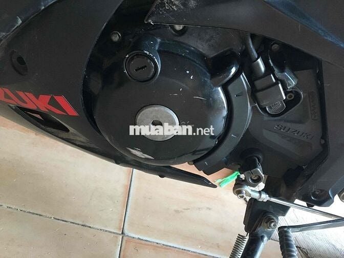 kẹt tiền nên bán