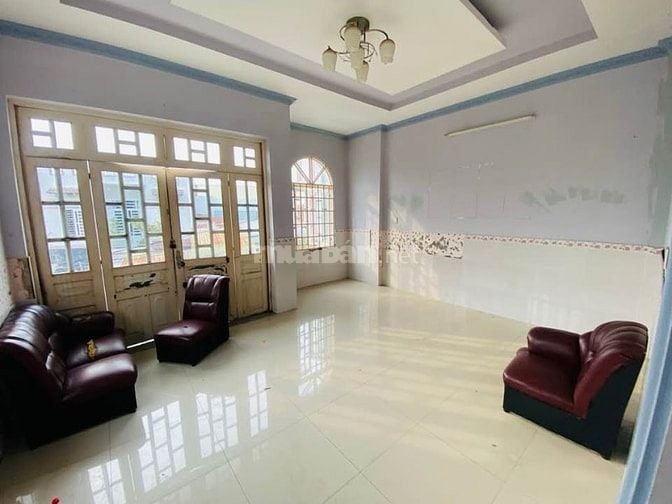 NHÀ HẺM XE TẢI, đường Minh Phụng (6 x 11m), 2 tầng - trường học Hàn Hả