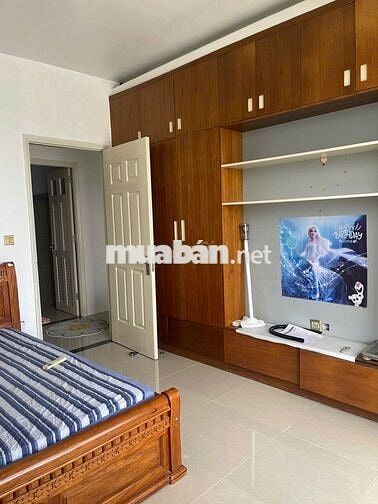 Cho thuê căn hộ Đức Khải Q7. 97m2 3PN 2WC Full NT. Giá chỉ 11 triệu.