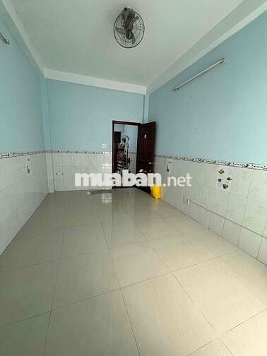 Cần cho thuê phòng khu vực p.12, Quạn 6, khu yên tĩnh và an ninh,