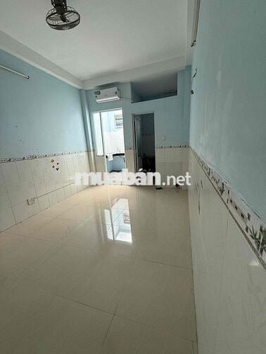 Cần cho thuê phòng khu vực p.12, Quạn 6, khu yên tĩnh và an ninh,