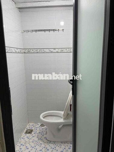 cho thuê nhà nguyên căn.6tr. Trần Văn Quang p10 Tân Bình