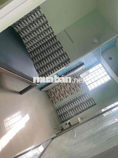 Nhà mặt tiền đang cho thuê cần bán