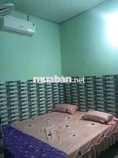 Nhà mặt tiền đang cho thuê cần bán