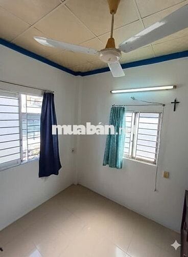 BÁN NHÀ QUẬN 4 – HẺM 3M – ĐẸP, NGAY TRUNG TÂM