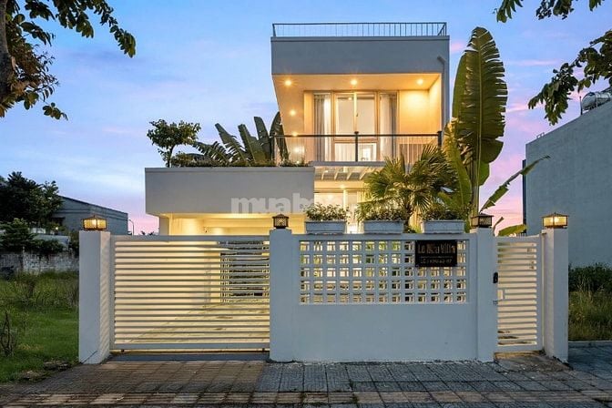 Villa 4 Phòng Ngủ Có Hồ Bơi Sân Vườn Siêu Rộng Đầy Đủ Tiện Nghi