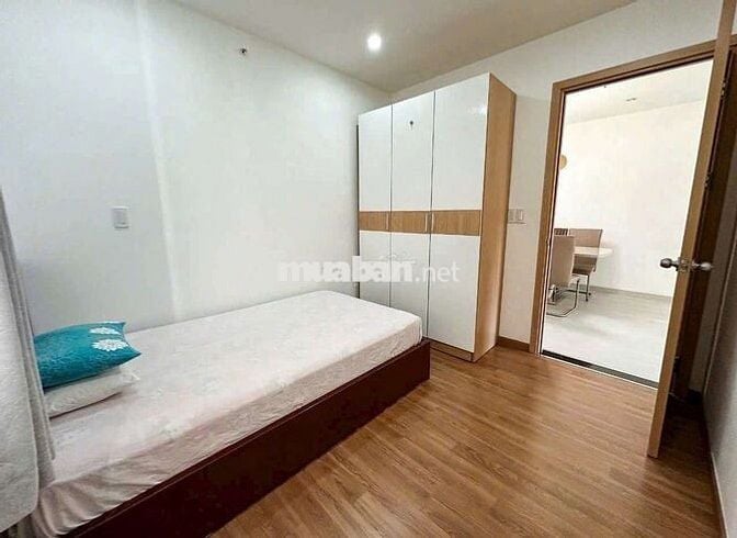 Chung cư Bàu Cát, Hồng Lạc, TB: nhà mới, 2p ngủ, có NT, 10triệu