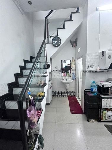 Bán nhà Nguyễn Tư Giản, Hẻm 47/ gần chợ Phạm Văn Bạch