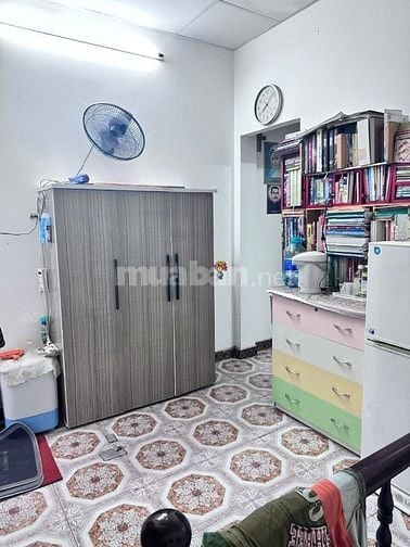 Bán nhà Nguyễn Tư Giản, Hẻm 47/ gần chợ Phạm Văn Bạch