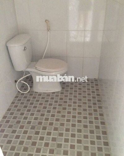 Phòng cho thuê có gác tự do giờ giấc . 824 Huỳnh Tấn Phát