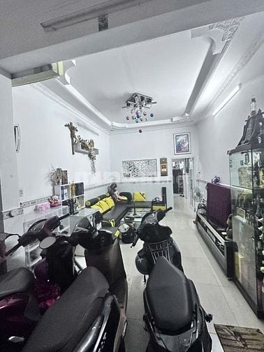 Bán nhà Nguyễn Tư Giản, Hẻm 47/ gần chợ Phạm Văn Bạch