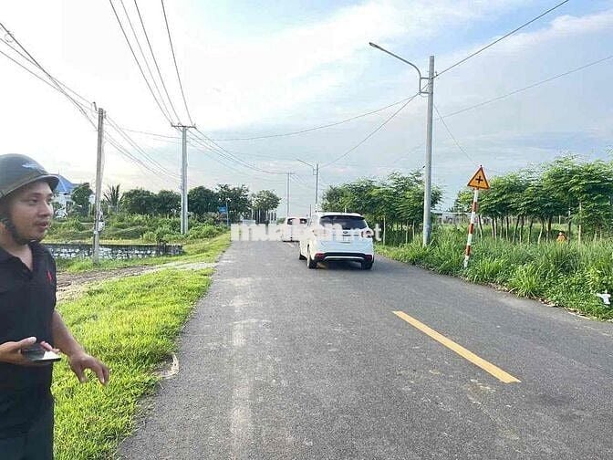 LÔ ĐẤT MẶT TIỀN LÊ THÁNH TÔNG THỊ TRẤN ĐẤT ĐỎ - BRVT  Dt 481 ngang 10