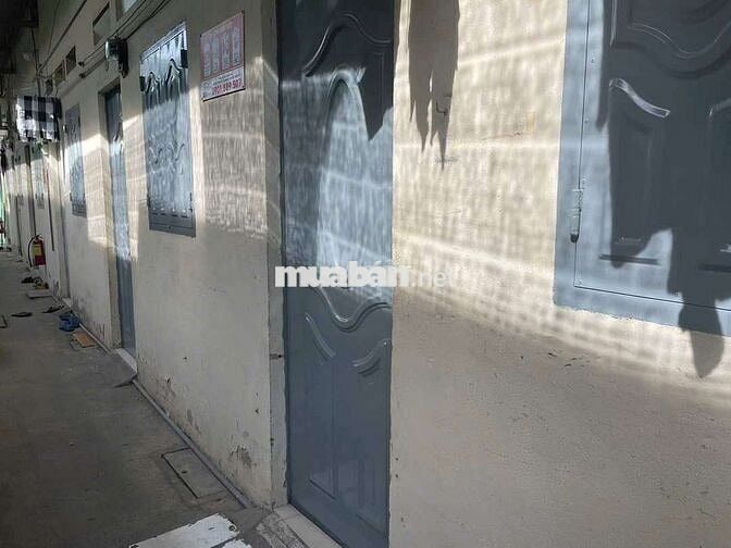 Phòng cho thuê có gác tự do giờ giấc . 824 Huỳnh Tấn Phát