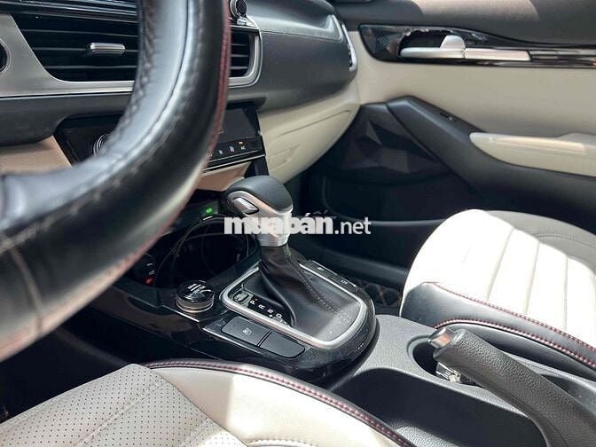 Kia Seltos 2021 1.4 DCT Premium - 85000 km