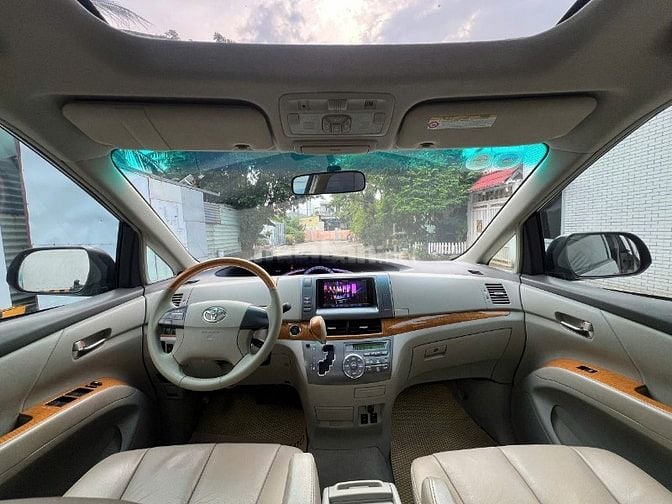 TOYOTA PREVIA GL, HÀNG NHẬP KHẨU SẢN XUẤT 12/2010.