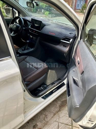 Bán xe Toyota AVANZA bản cao cấp số tự động SX 2022 90%new