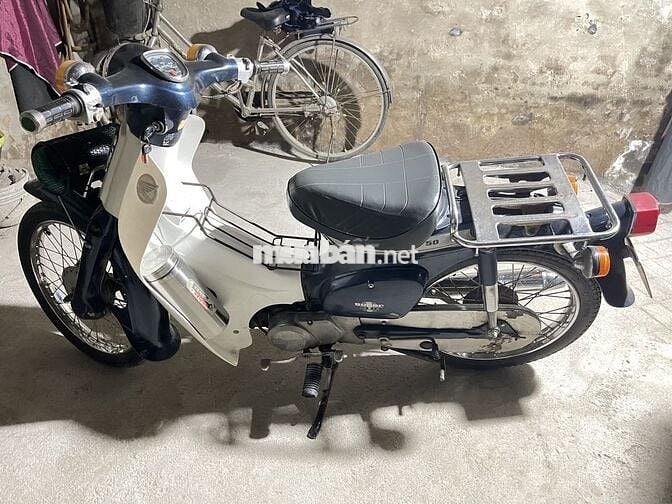 Do nhu cầu công việc đổi xe