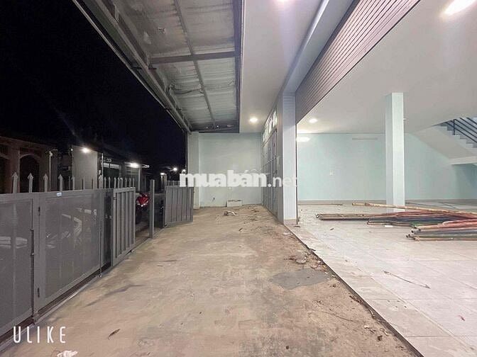 Cho thuê mặt bằng 1T1L (2 tầng trống suốt- dtsd 450m2)P. Trảng Dài.