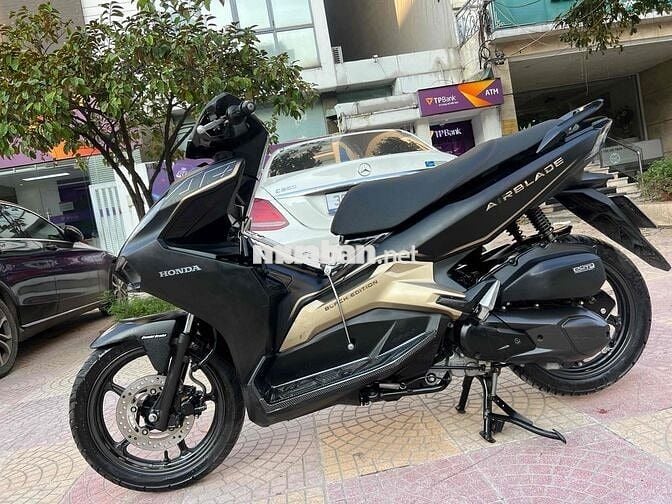 Ablet chính chủ sử dụng