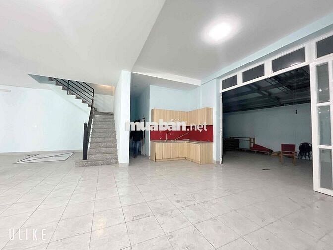 Cho thuê mặt bằng 1T1L (2 tầng trống suốt- dtsd 450m2)P. Trảng Dài.