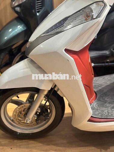 Lead 125 biển tp chính chủ