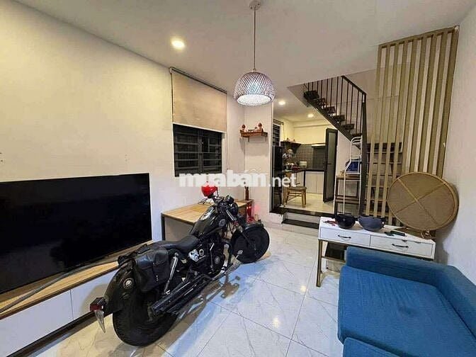 ✅ BÁN NHÀ 2 TẦNG, 2 MK, NGANG 9M GẦN CẦU RỒNG VỊ TRÍ ĐEP- 8TR/TH ✅