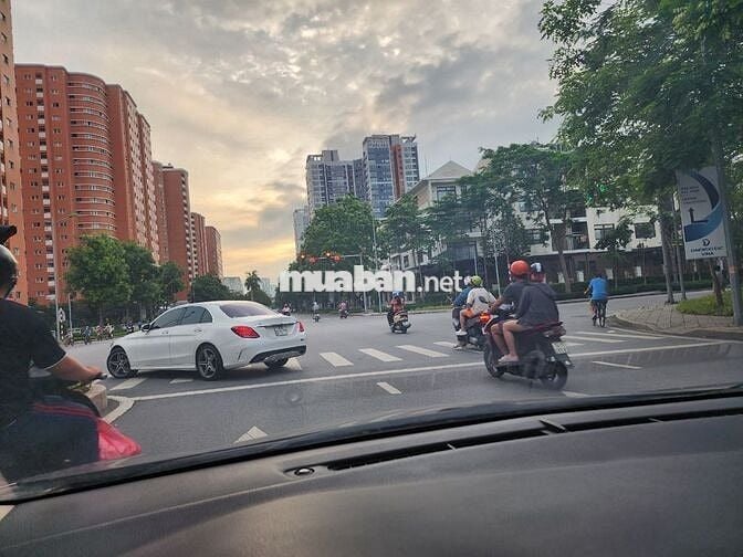 CHCC 71m2, 2PN, 2WC, Tầng 8, CT2B, KĐT Mới Nghĩa Đô, Bắc Từ Liêm