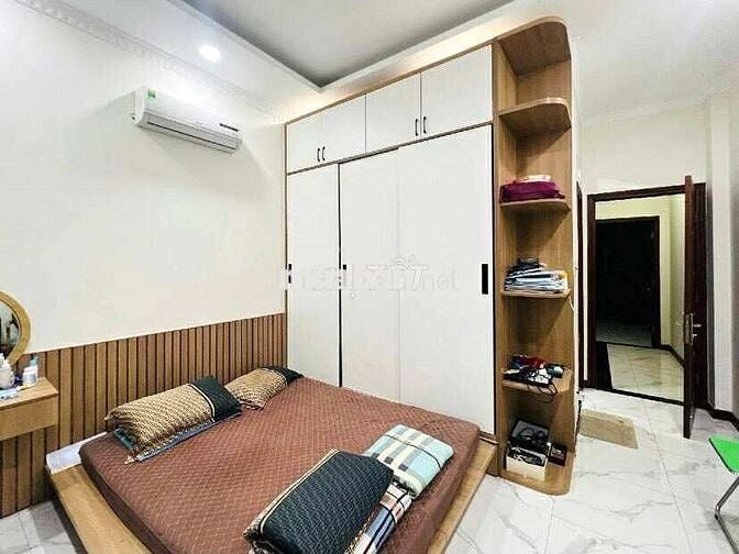 NHÀ HIẾM CẦN BÁN NGAY NGÃ TƯ CHIÊU LIÊU, DĨ AN 3PN, 4WC. GIÁ 5,1 TỶ Tl