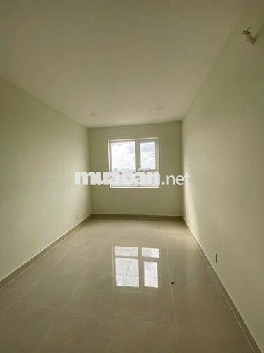 Cần cho thuê căn hộ 79m 2pn giá 10tr .