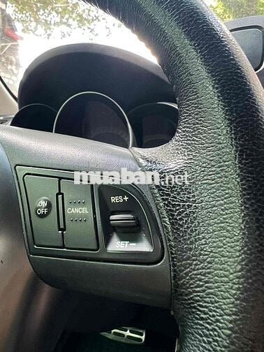 Kia Cerato Koup 2009 - 98123 km